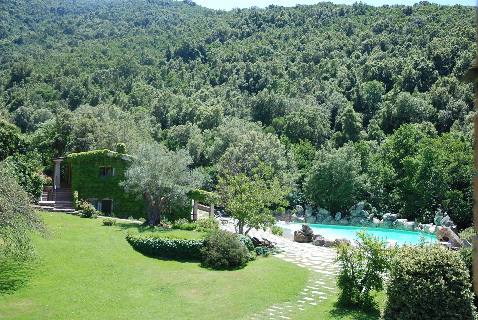 L'Agnata Di De Andre Boutique Hotel Tempio Pausania Bagian luar foto