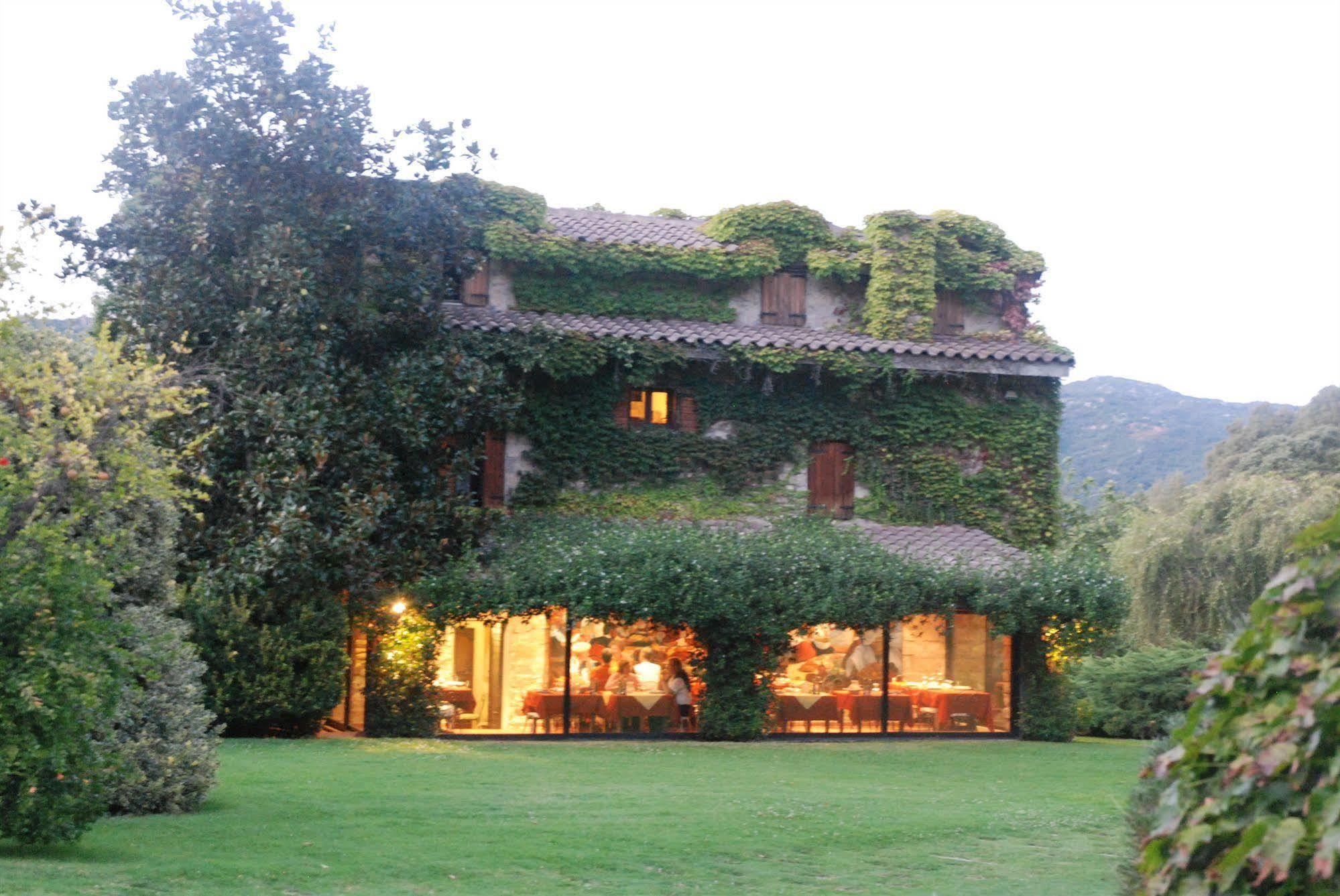 L'Agnata Di De Andre Boutique Hotel Tempio Pausania Bagian luar foto