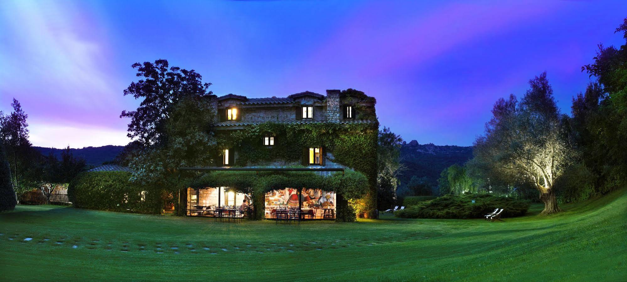 L'Agnata Di De Andre Boutique Hotel Tempio Pausania Bagian luar foto